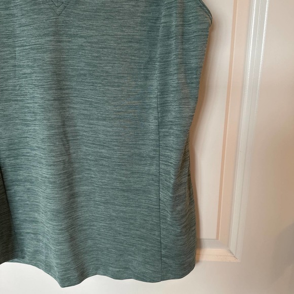 Lady Hagen Green Sleeveless Athletic Tank Top- size S - Picture 5 of 7